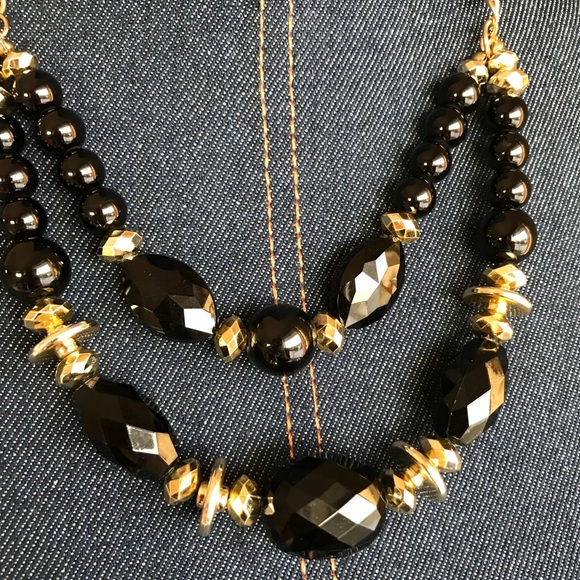 Crew necklace Free with $35 purchase - Picture 3 of 4